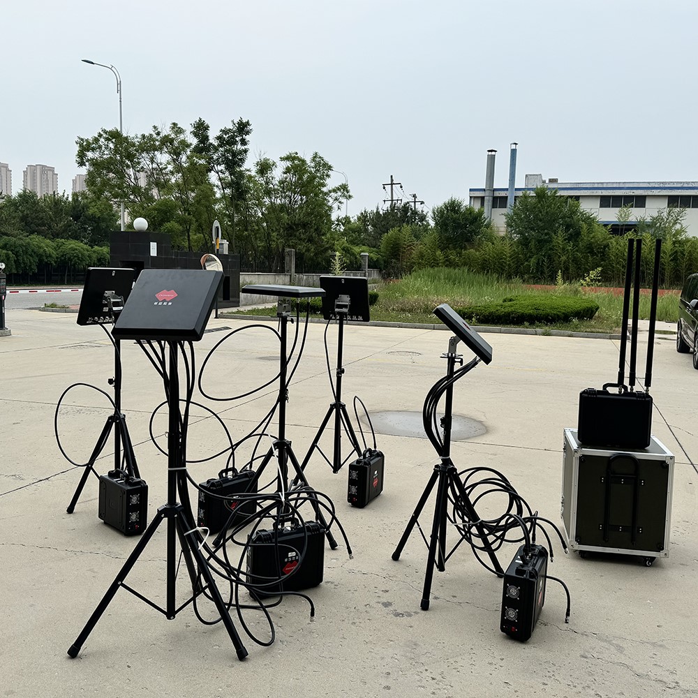 穿越无人机定点干扰系统