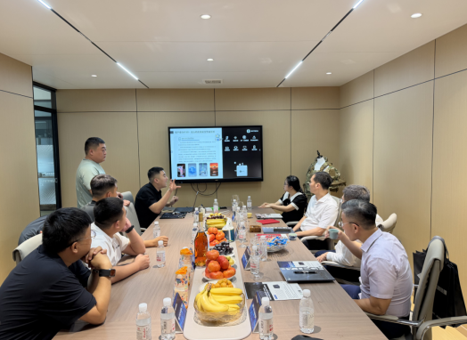 越南公安部考察团莅临创惠电子考察指导工作