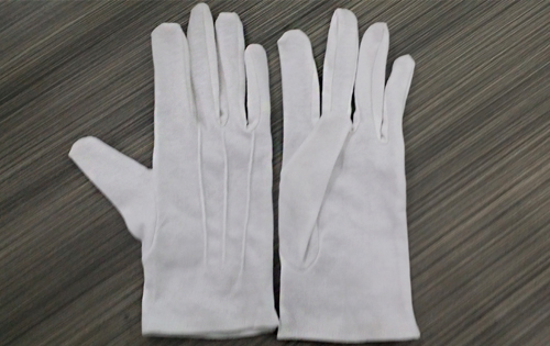 Thin cotton gloves