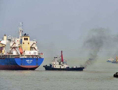 烟台船舶污染清除公司